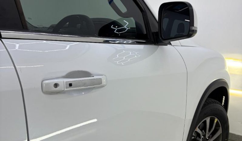 
								Mahindra Scorpio N Z8 4X2 At full									