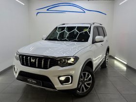 Mahindra Scorpio N Z8 4X2 At