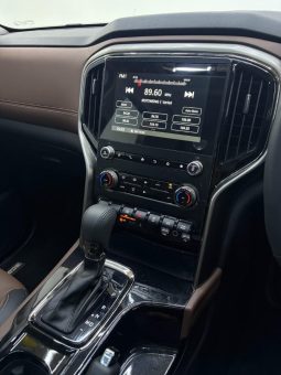 
										Mahindra Scorpio N Z8 4X2 At full									