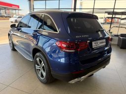 
										MERCEDES-BENZ GLC GLC 220d 4MATIC full									