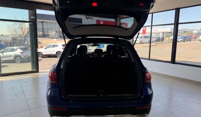 
								MERCEDES-BENZ GLC GLC 220d 4MATIC full									