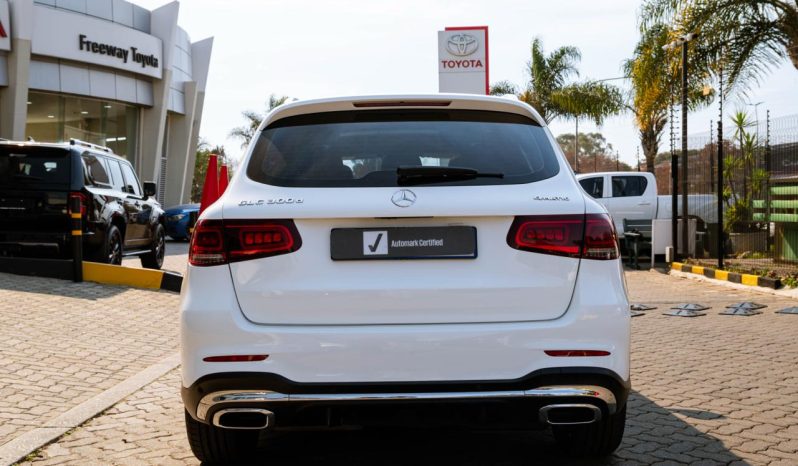 
								Mercedes-Benz GLC GLC300d 4Matic AMG Line full									