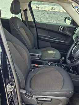 
										MINI Countryman Cooper Countryman full									
