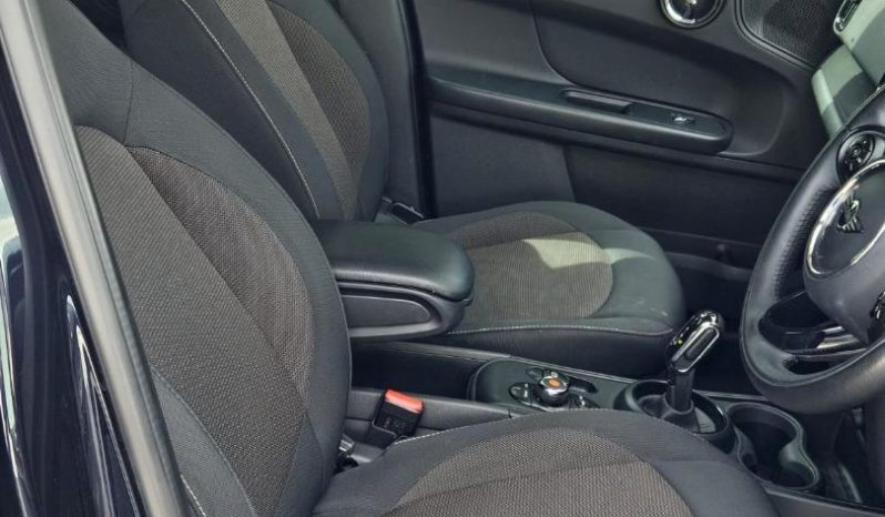 
								MINI Countryman Cooper Countryman full									