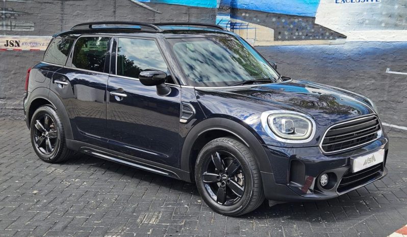 
								MINI Countryman Cooper Countryman full									