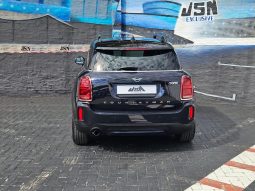 
										MINI Countryman Cooper Countryman full									