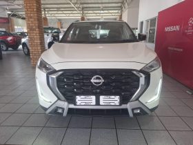 Nissan Magnite 1.0T Acenta Plus Cvt