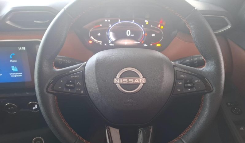 
								Nissan Magnite 1.0T Acenta Plus Cvt full									