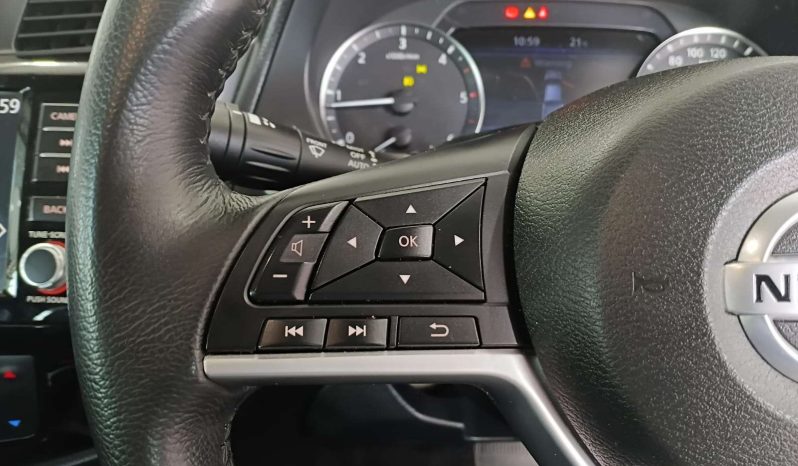 
								Nissan Navara NAVARA 2.5DDTI LE/LE PLUS 4X4 A/T D/C P/U full									