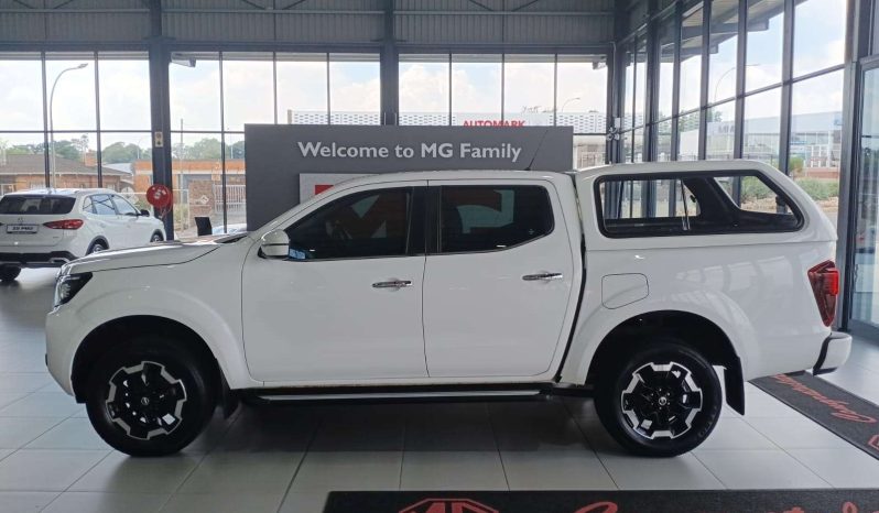 
								Nissan Navara NAVARA 2.5DDTI LE/LE PLUS 4X4 A/T D/C P/U full									