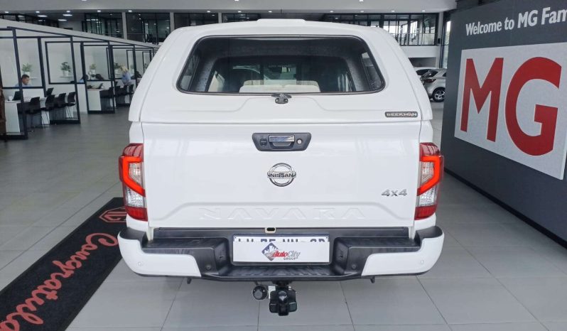 
								Nissan Navara NAVARA 2.5DDTI LE/LE PLUS 4X4 A/T D/C P/U full									