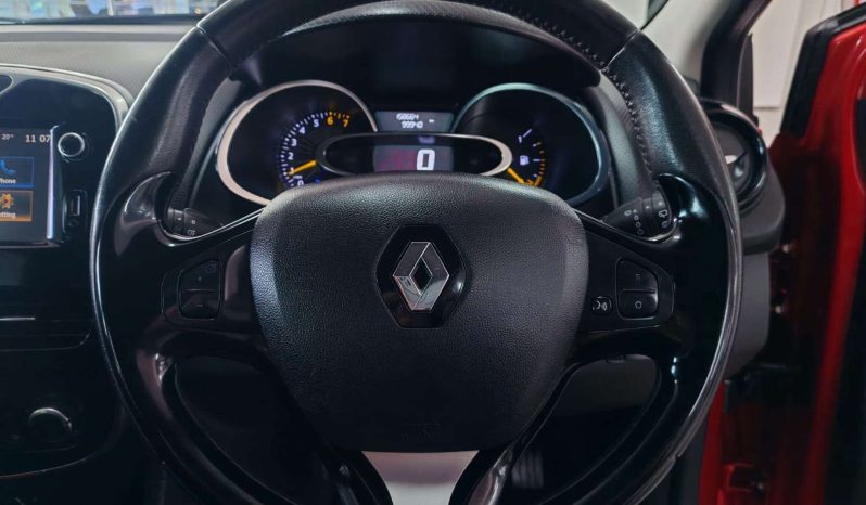 
								Renault CLIO CLIO IV 900T BLAZE LTD EDITION 5DR (66KW) full									