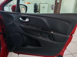 
										Renault CLIO CLIO IV 900T BLAZE LTD EDITION 5DR (66KW) full									
