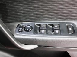 
										Renault Kiger 1.0 Turbo Intens full									