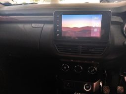 
										Renault Kiger 1.0 Turbo Intens full									