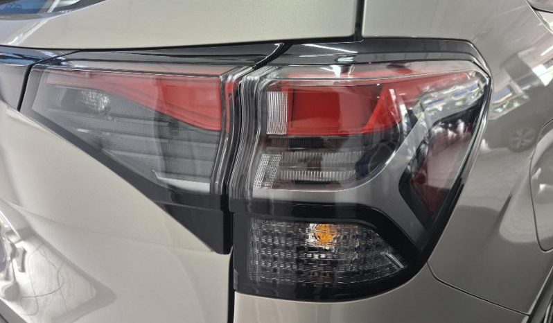 
								Subaru Forester 2.5 Premium CVT full									