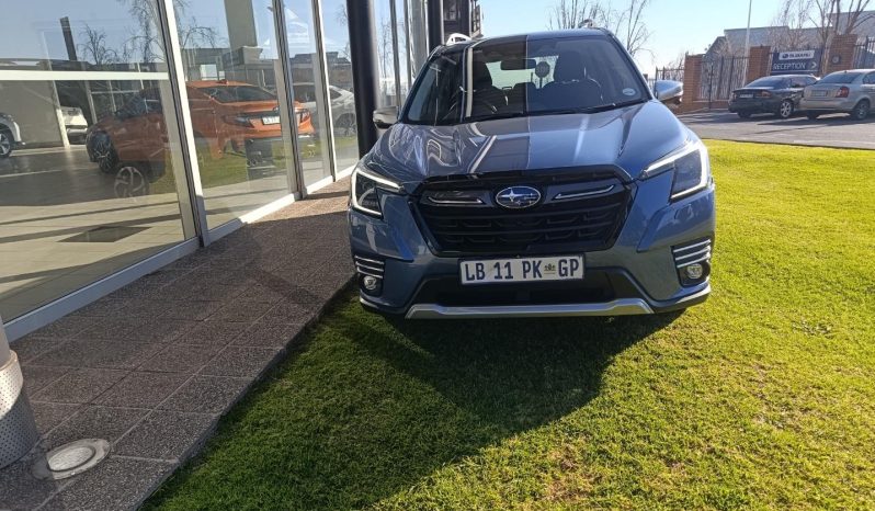 
								Subaru Forester 2.5i-S ES full									