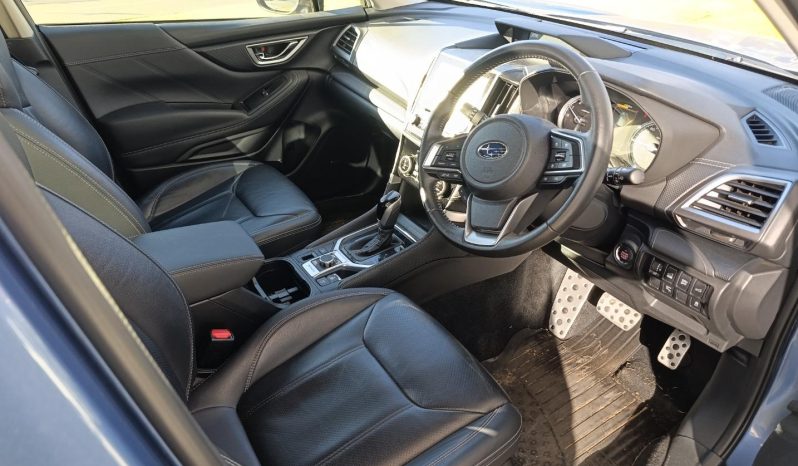 
								Subaru Forester 2.5i-S ES full									