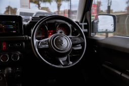 
										Suzuki Jimny 1.5 GLX AllGrip Auto full									