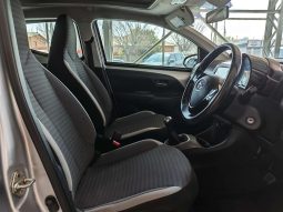 
										Toyota AYGO/AGYA/VITZ AYGO 1.0 X-CITE (5DR) full									