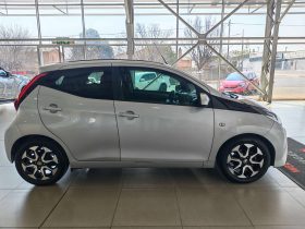 Toyota AYGO/AGYA/VITZ AYGO 1.0 X-CITE (5DR)