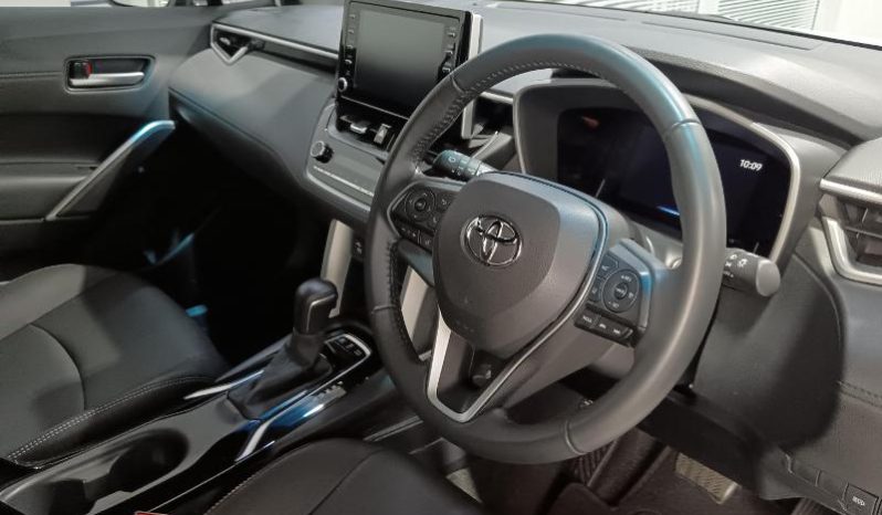 
								Toyota Corolla Cross 1.8 Xr Hev full									