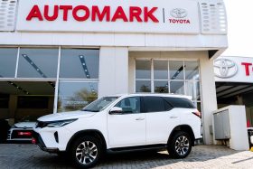 Toyota Fortuner 2.4GD-6 4×4
