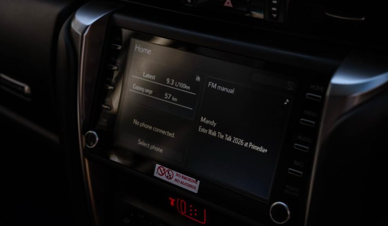 
								Toyota Fortuner 2.4GD-6 4×4 full									