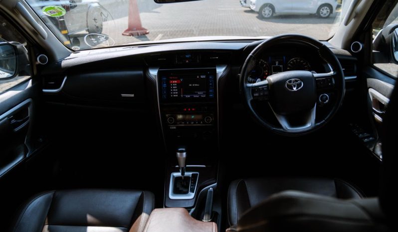 
								Toyota Fortuner 2.8GD-6 4×4 Auto full									