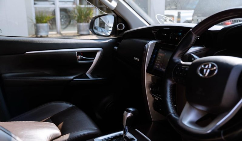 
								Toyota Fortuner 2.8GD-6 4×4 Auto full									