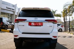 
										Toyota Fortuner 2.8GD-6 4×4 Auto full									