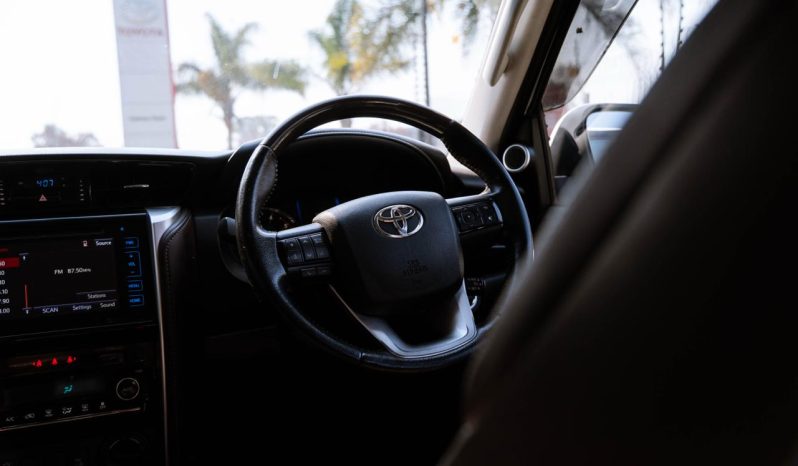 
								Toyota Fortuner 2.8GD-6 4×4 Auto full									