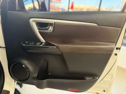 
										Toyota Fortuner FORTUNER 2.8GD-6 EPIC A/T full									