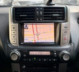 
										Toyota Land Cruiser Prado 4.0 V6 Sunroof At full									