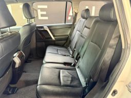
										Toyota Land Cruiser Prado 4.0 V6 Sunroof At full									