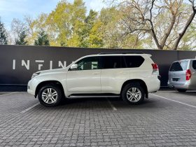 Toyota Land Cruiser Prado 4.0 V6 Sunroof At