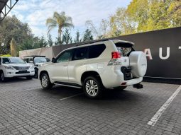 
										Toyota Land Cruiser Prado 4.0 V6 Sunroof At full									