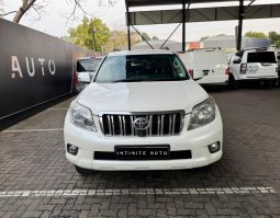 
										Toyota Land Cruiser Prado 4.0 V6 Sunroof At full									