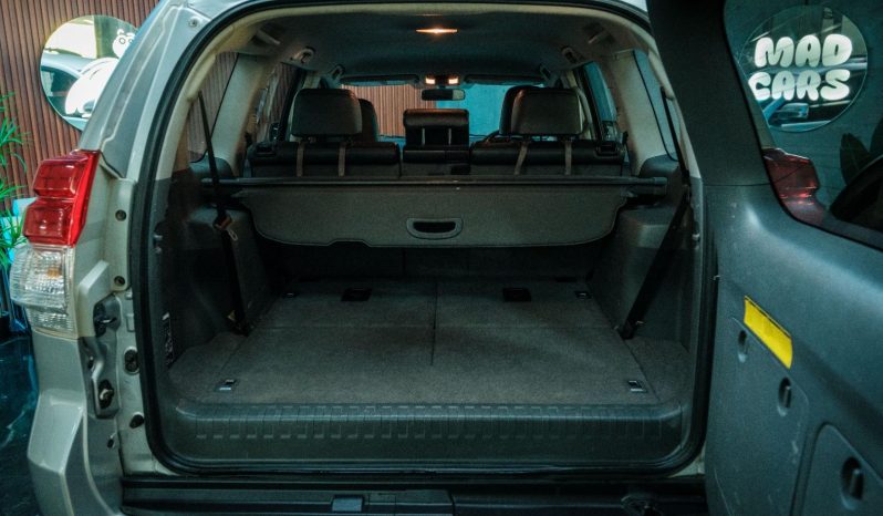 
								Toyota Prado 3.0DT Tx At full									