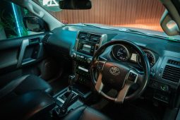 
										Toyota Prado 3.0DT Tx At full									