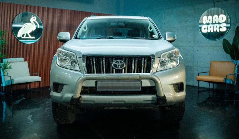 
								Toyota Prado 3.0DT Tx At full									