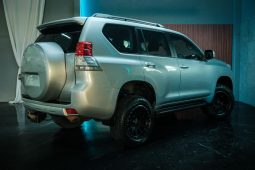 
										Toyota Prado 3.0DT Tx At full									