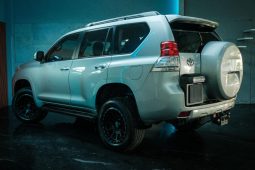 
										Toyota Prado 3.0DT Tx At full									