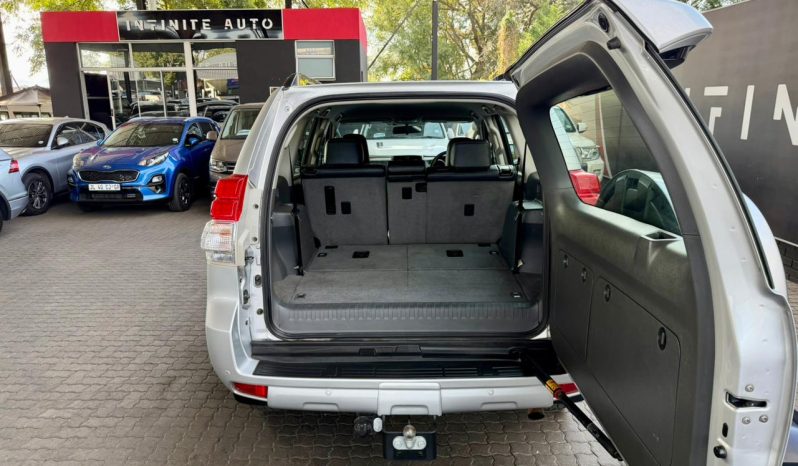 
								Toyota Prado 3.0DT Tx At full									