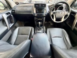 
										Toyota Prado 3.0DT Tx At full									