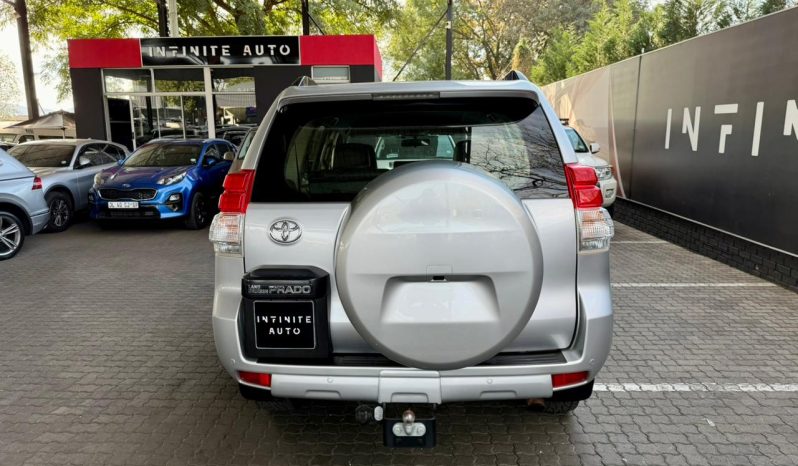 
								Toyota Prado 3.0DT Tx At full									