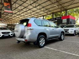 
										Toyota Prado 3.0DT Tx At full									