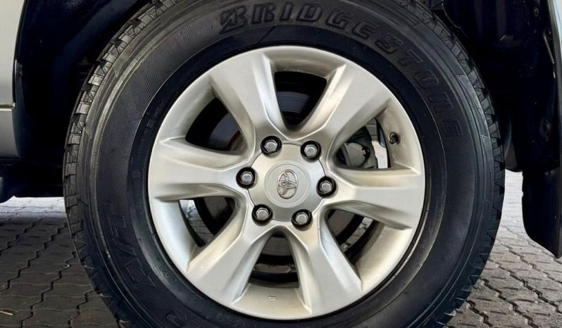 
								Toyota Prado 3.0DT Tx At full									
