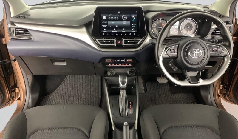
								Toyota Starlet 1.5 Xr At full									
