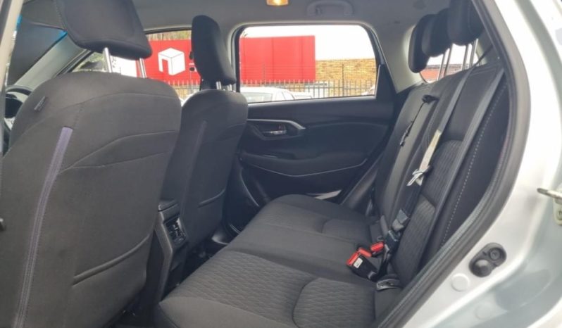 
								TOYOTA URBAN CRUISER 1.5 XR AT full									
